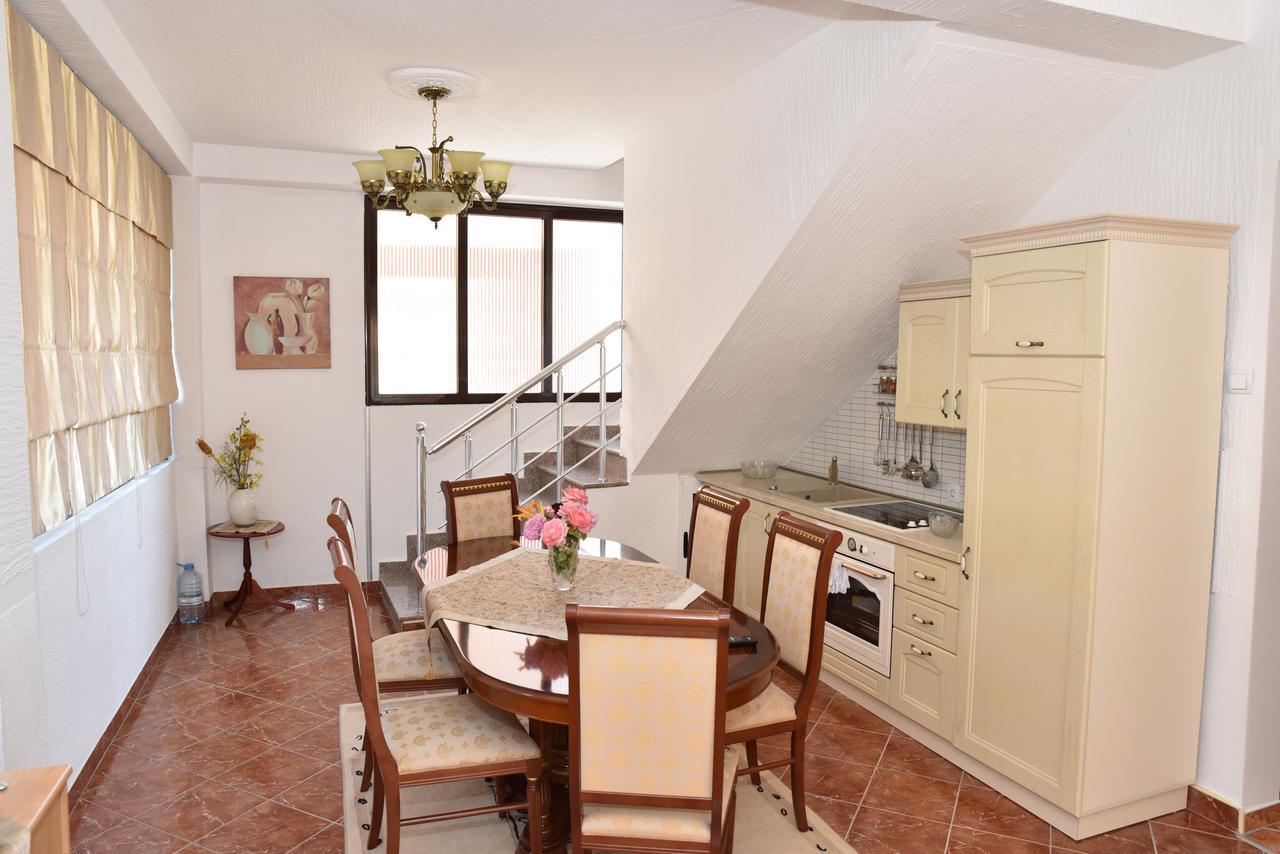 Guest House Evropa 乌尔齐尼 外观 照片