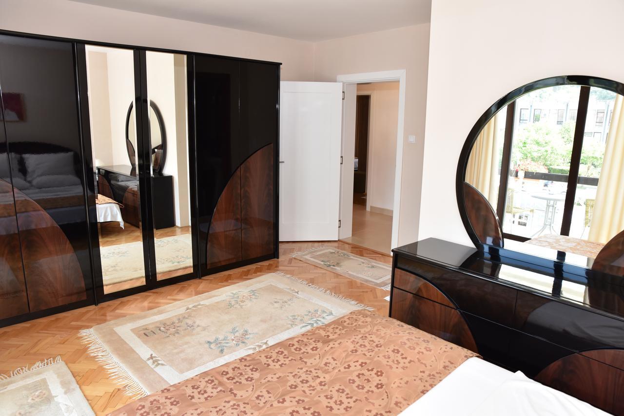 Guest House Evropa 乌尔齐尼 外观 照片